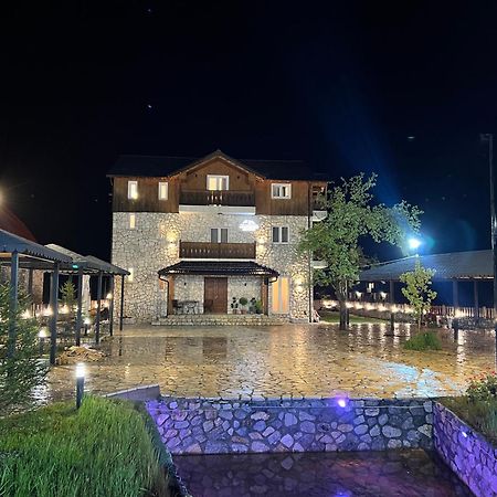 Oda N'Bjeshke Valbone Bagian luar foto