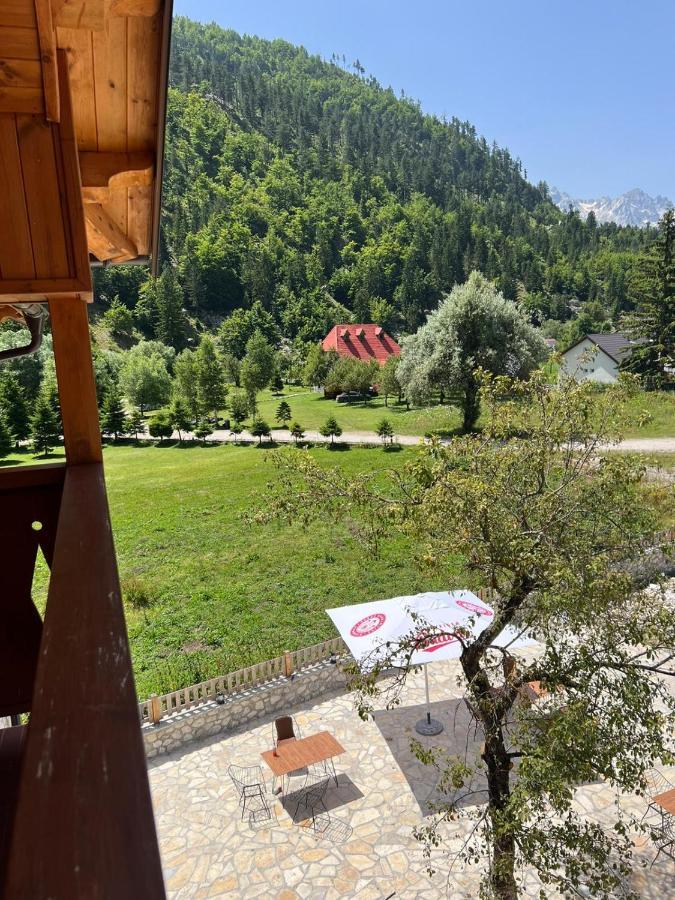 Oda N'Bjeshke Valbone Bagian luar foto